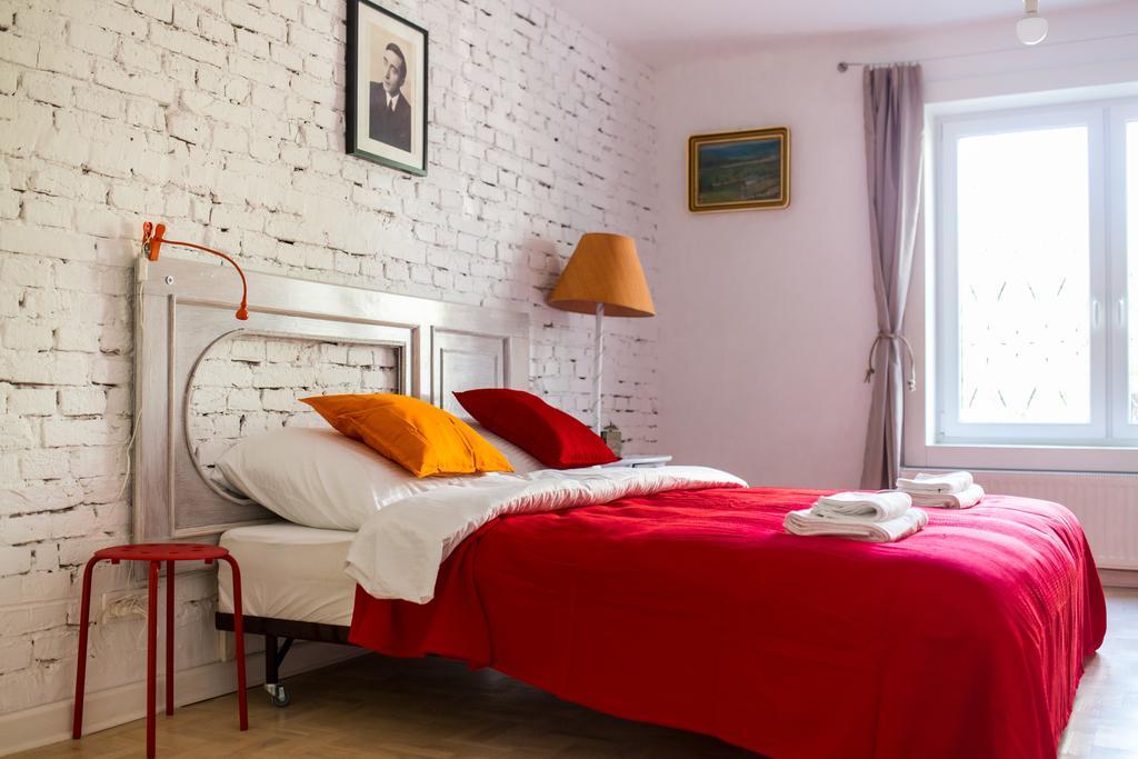 Apartment Pilotow 87 Krakau