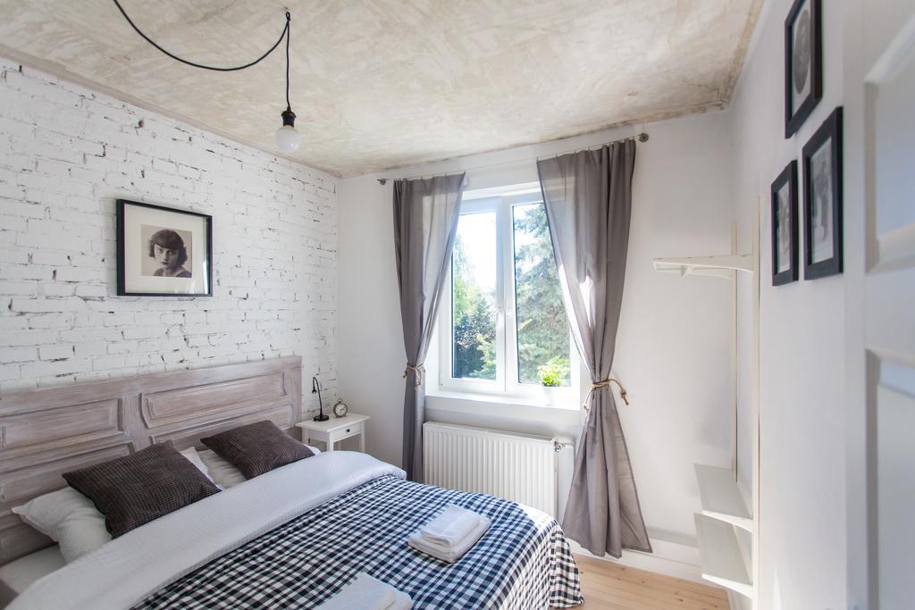 Apartment Pilotow 87 Krakau
