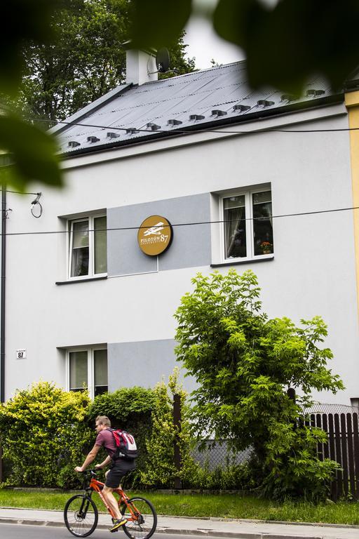 Apartment Pilotow 87 Krakau